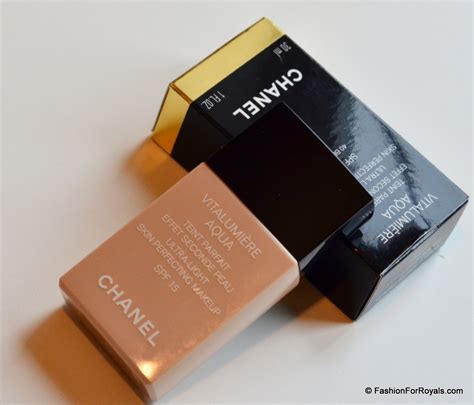 chanel vitalumiere aqua foundation colours|Chanel vitalumiere foundation 40 beige.